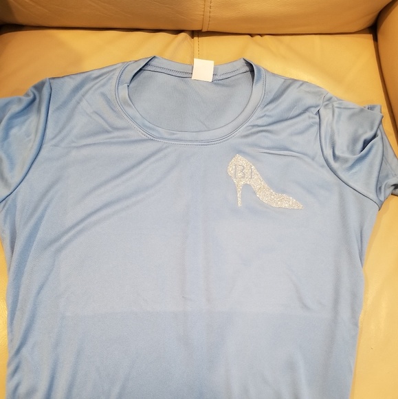 Blue Glass Slipper running crew neck NWT - Picture 1 of 3